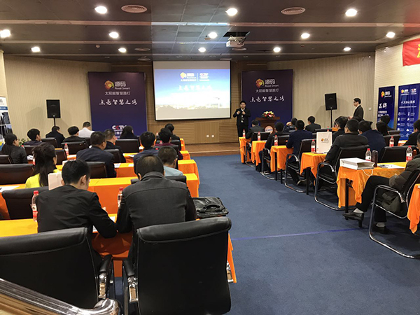 源碼太陽(yáng)能路燈，太陽(yáng)能路燈廠家，太陽(yáng)能路燈價(jià)格