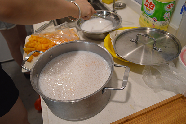 源碼太陽能路燈，太陽能路燈廠家，太陽能路燈價格