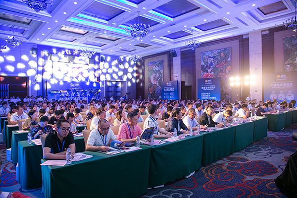 太陽(yáng)能路燈，太陽(yáng)能路燈廠家，太陽(yáng)能路燈價(jià)格