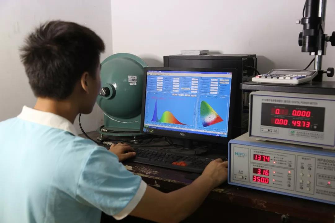 愚人節(jié)，我承認(rèn)我們輸了