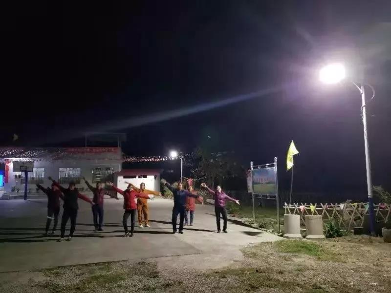 照亮農(nóng)村幸福路！源碼攜手建設(shè)柳州“村屯光亮工程