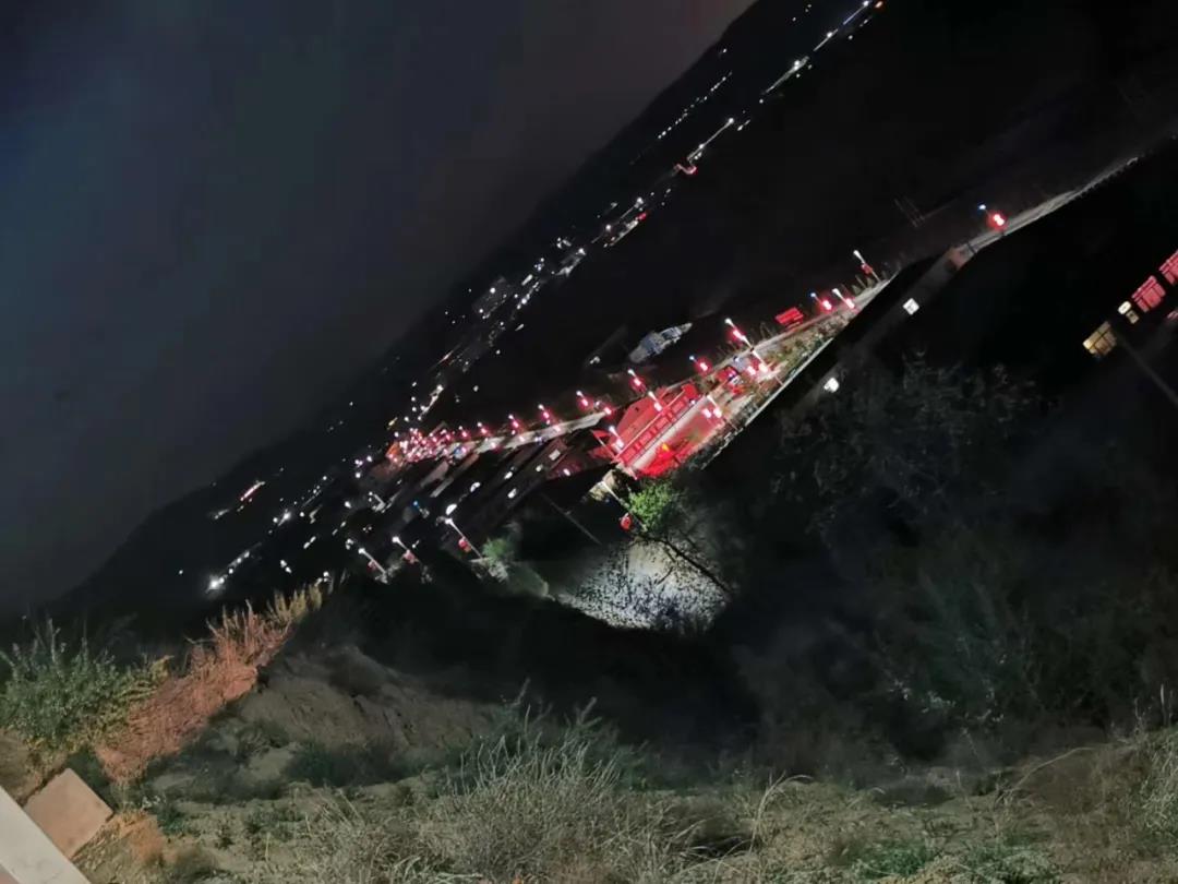 榆林基建“加速度”——源碼助力建設(shè)物聯(lián)網(wǎng)太陽(yáng)能智慧路燈