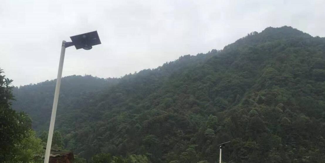 太陽(yáng)能路燈額定抗風(fēng)設(shè)計(jì)