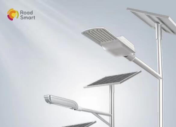 太陽(yáng)能路燈為什么白天亮