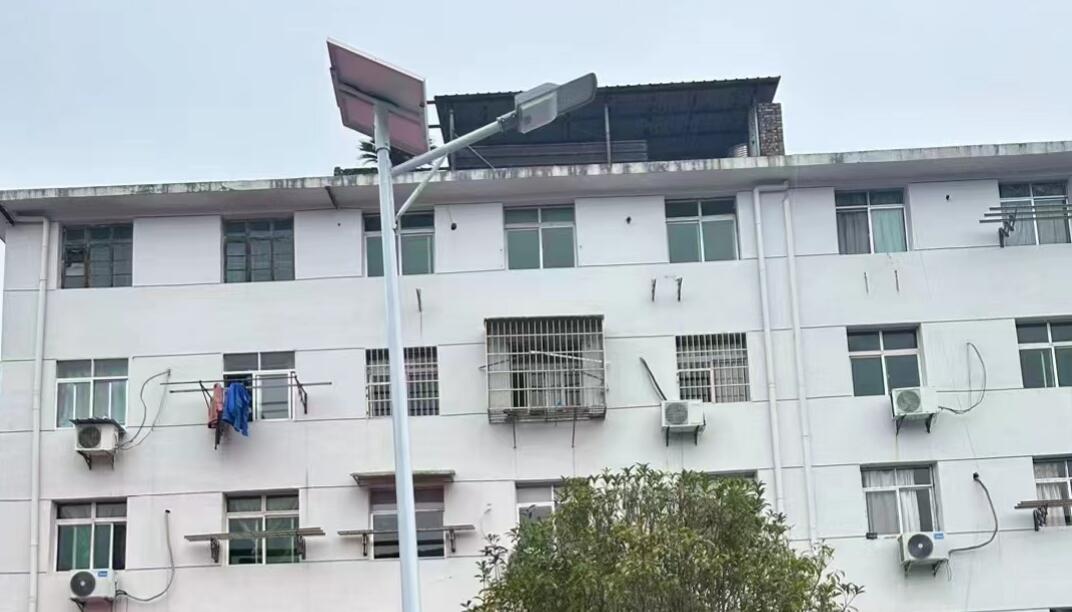 太陽(yáng)能LED路燈出現(xiàn)問題的原因分析