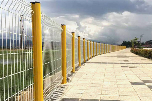 桃型柱護欄網(wǎng)